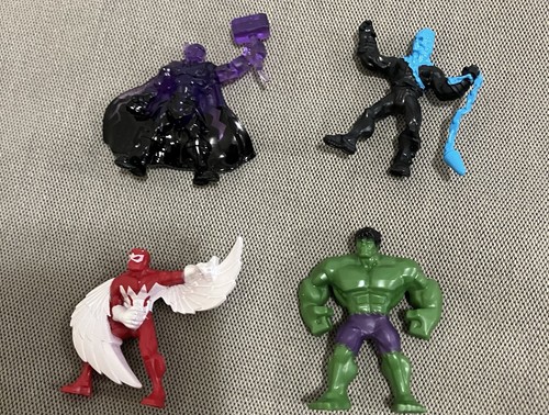 Lotto microfigure marvel - 4,